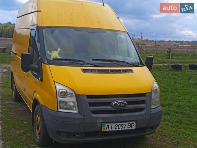 Желтый Форд Транзит, объемом двигателя 2.2 л и пробегом 340 тыс. км за 6500 $, фото 1 на Automoto.ua