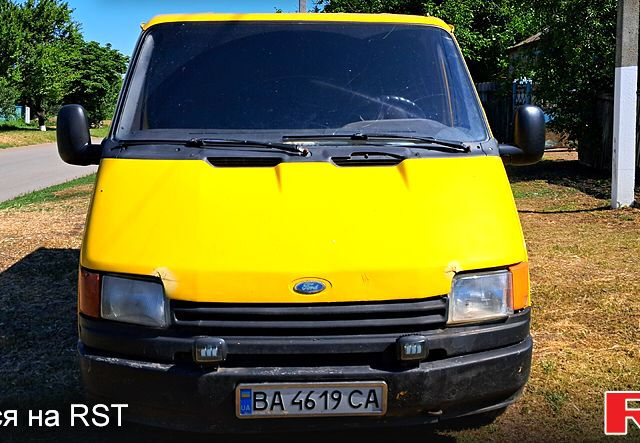 Жовтий Форд Транзит, об'ємом двигуна 2.5 л та пробігом 200 тис. км за 1800 $, фото 1 на Automoto.ua