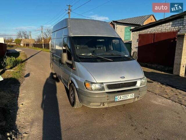 Сірий Форд Транзит, об'ємом двигуна 2 л та пробігом 350 тис. км за 4800 $, фото 1 на Automoto.ua