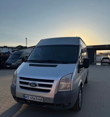 Серый Форд Транзит, объемом двигателя 2.4 л и пробегом 402 тыс. км за 6850 $, фото 1 на Automoto.ua