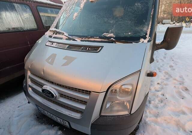 Серый Форд Транзит, объемом двигателя 2.2 л и пробегом 531 тыс. км за 8900 $, фото 1 на Automoto.ua
