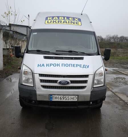 Сірий Форд Транзит, об'ємом двигуна 2.2 л та пробігом 555 тис. км за 11000 $, фото 1 на Automoto.ua