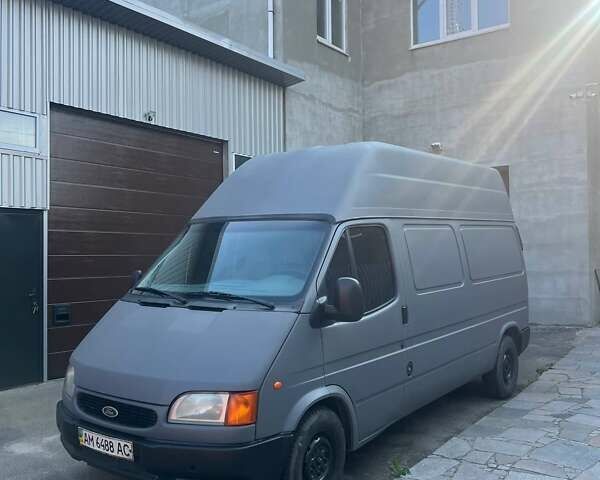 Серый Форд Транзит, объемом двигателя 2.5 л и пробегом 398 тыс. км за 4600 $, фото 1 на Automoto.ua