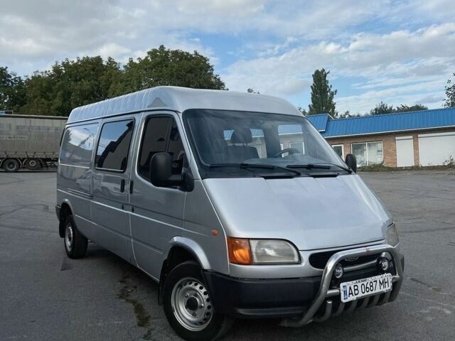 Сірий Форд Транзит, об'ємом двигуна 2.5 л та пробігом 400 тис. км за 4600 $, фото 1 на Automoto.ua