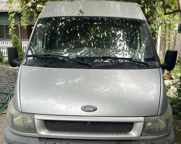 Сірий Форд Транзит, об'ємом двигуна 2.4 л та пробігом 352 тис. км за 3800 $, фото 1 на Automoto.ua