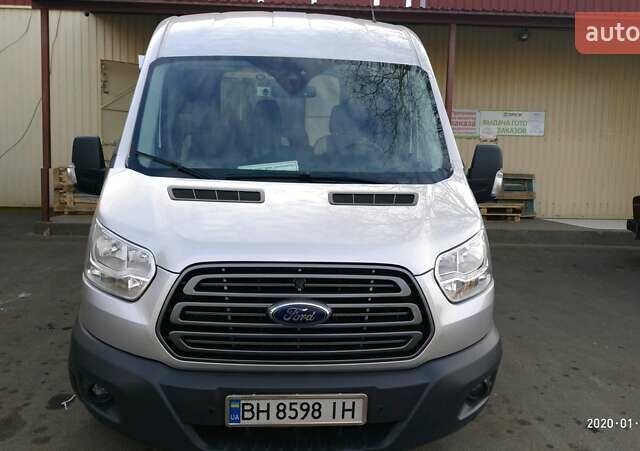 Серый Форд Транзит, объемом двигателя 2.2 л и пробегом 240 тыс. км за 18499 $, фото 1 на Automoto.ua