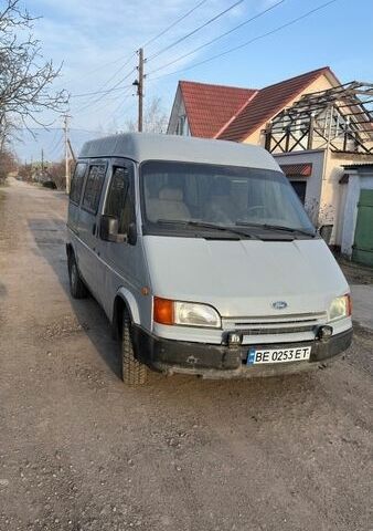 Сірий Форд Транзит, об'ємом двигуна 2.4 л та пробігом 108 тис. км за 2500 $, фото 1 на Automoto.ua