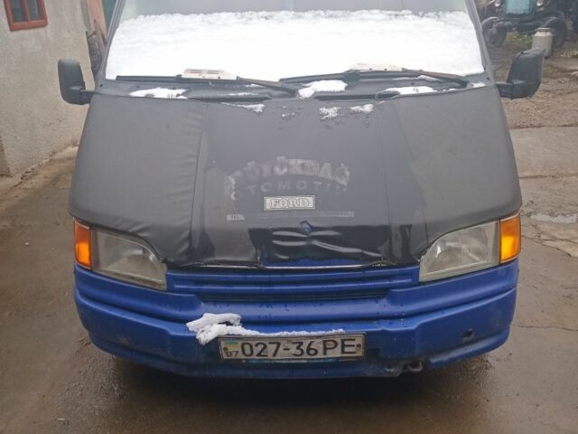 Синий Форд Транзит, объемом двигателя 0 л и пробегом 120 тыс. км за 1500 $, фото 1 на Automoto.ua