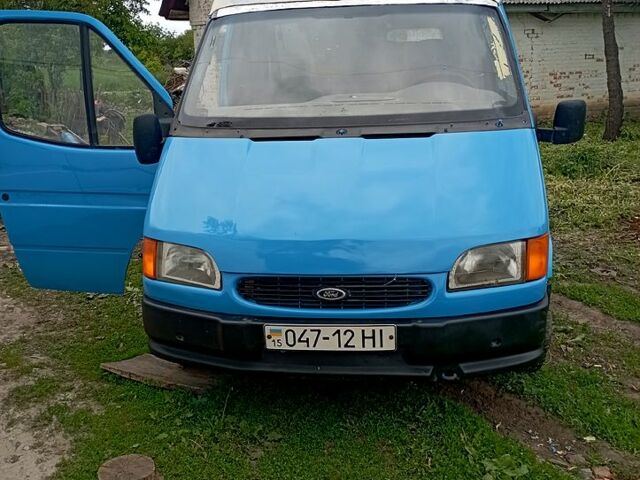 Синій Форд Транзит, об'ємом двигуна 2.5 л та пробігом 200 тис. км за 1500 $, фото 1 на Automoto.ua