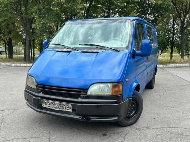 Синий Форд Транзит, объемом двигателя 2.5 л и пробегом 130 тыс. км за 1202 $, фото 1 на Automoto.ua