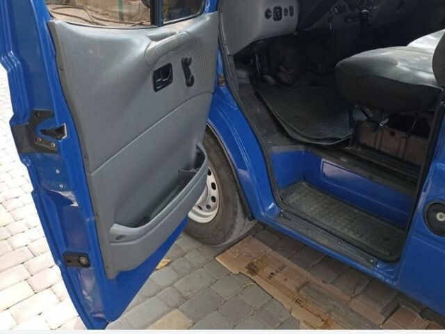 Синий Форд Транзит, объемом двигателя 2 л и пробегом 380 тыс. км за 3467 $, фото 1 на Automoto.ua