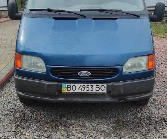 Синій Форд Транзит, об'ємом двигуна 2.5 л та пробігом 699 тис. км за 3800 $, фото 1 на Automoto.ua