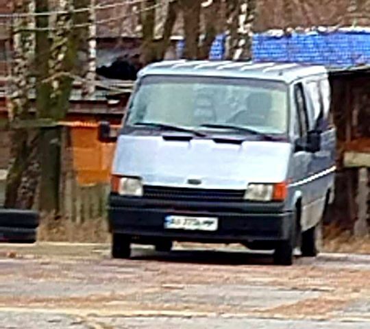 Синий Форд Транзит, объемом двигателя 20 л и пробегом 0 тыс. км за 2000 $, фото 1 на Automoto.ua