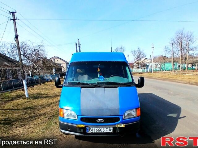 Синий Форд Транзит, объемом двигателя 2.5 л и пробегом 0 тыс. км за 2000 $, фото 1 на Automoto.ua