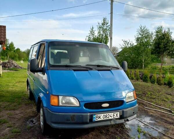 Синій Форд Транзит, об'ємом двигуна 2.5 л та пробігом 370 тис. км за 3499 $, фото 1 на Automoto.ua