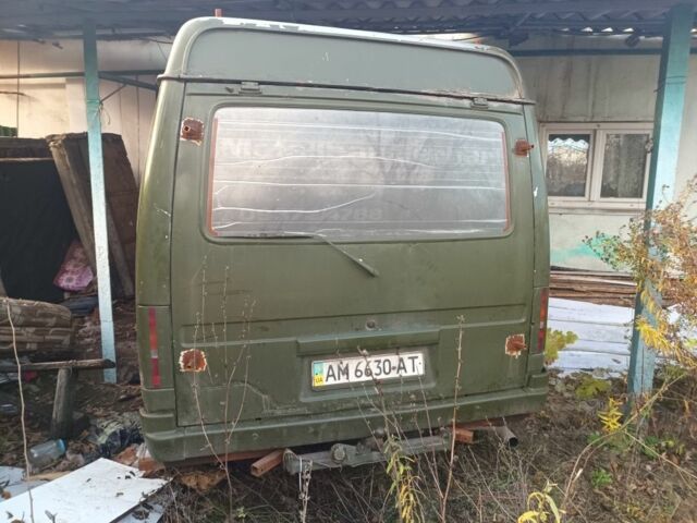 Зелений Форд Транзит, об'ємом двигуна 2 л та пробігом 350 тис. км за 1200 $, фото 1 на Automoto.ua