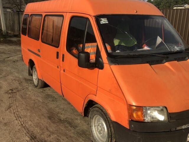 Помаранчевий Форд Транзит, об'ємом двигуна 2.5 л та пробігом 160 тис. км за 2100 $, фото 1 на Automoto.ua
