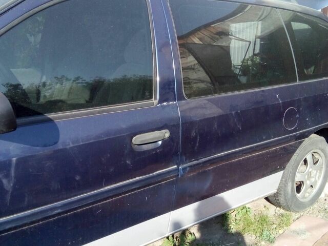 Синий Форд Виндстар, объемом двигателя 0 л и пробегом 300 тыс. км за 1900 $, фото 1 на Automoto.ua