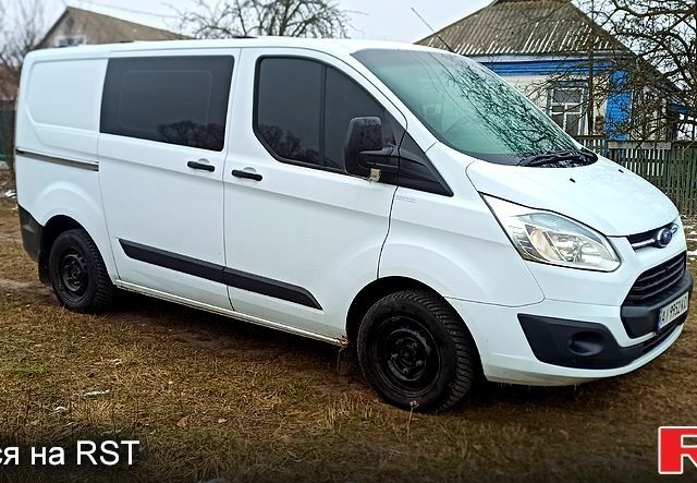 Білий Форд Custom, об'ємом двигуна 2.2 л та пробігом 236 тис. км за 13200 $, фото 1 на Automoto.ua