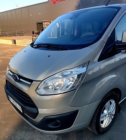 Коричневый Форд Custom, объемом двигателя 2.2 л и пробегом 268 тыс. км за 15900 $, фото 1 на Automoto.ua