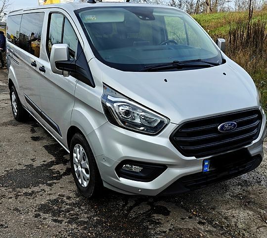 Форд Custom, объемом двигателя 2 л и пробегом 191 тыс. км за 20500 $, фото 1 на Automoto.ua