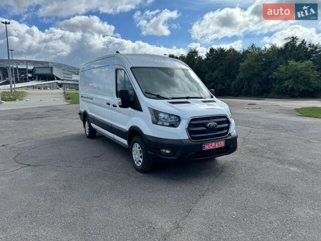 Белый Форд E-Transit, объемом двигателя 0 л и пробегом 48 тыс. км за 33500 $, фото 1 на Automoto.ua
