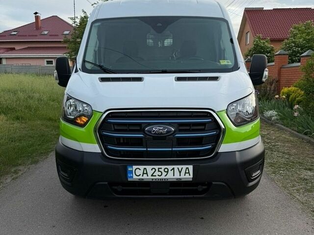 Белый Форд E-Transit, объемом двигателя 0 л и пробегом 30 тыс. км за 35950 $, фото 1 на Automoto.ua