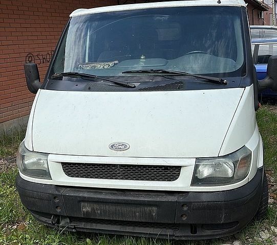 Белый Форд E-Transit, объемом двигателя 0 л и пробегом 430 тыс. км за 3500 $, фото 1 на Automoto.ua