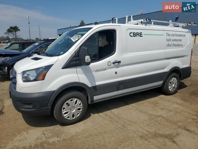 Белый Форд E-Transit Courier, объемом двигателя 0 л и пробегом 3 тыс. км за 8000 $, фото 1 на Automoto.ua