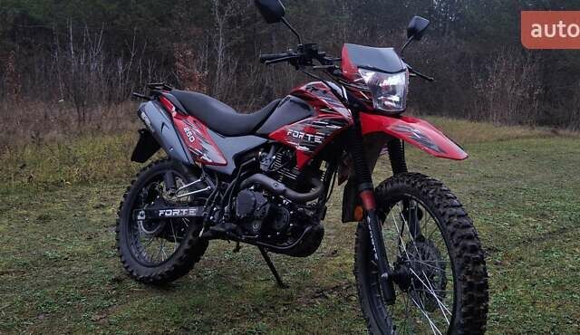 Красный Форте Cross 250, объемом двигателя 0 л и пробегом 7 тыс. км за 1250 $, фото 1 на Automoto.ua