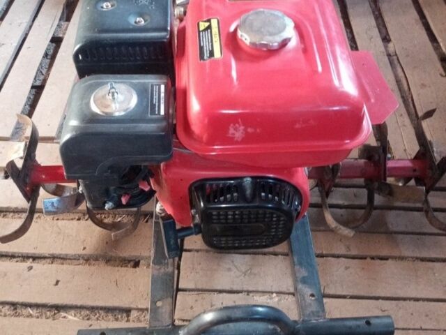 Форте Другая, объемом двигателя 0.2 л и пробегом 100 тыс. км за 285 $, фото 1 на Automoto.ua