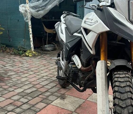 Форте Другая, объемом двигателя 0.3 л и пробегом 0 тыс. км за 1000 $, фото 1 на Automoto.ua