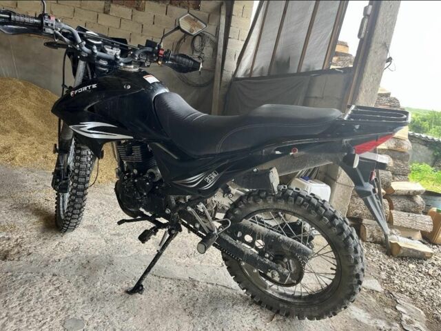 Форте Другая, объемом двигателя 0.25 л и пробегом 0 тыс. км за 1100 $, фото 1 на Automoto.ua