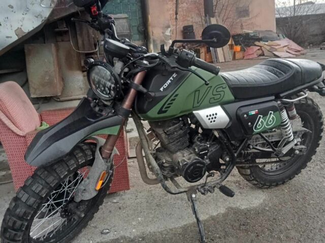 Форте Другая, объемом двигателя 0 л и пробегом 0 тыс. км за 1000 $, фото 1 на Automoto.ua