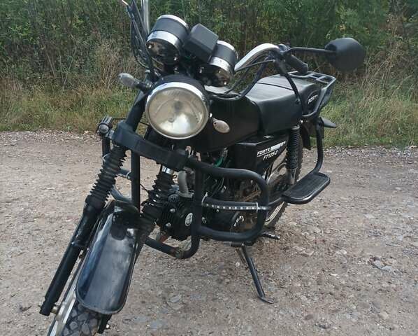 Черный Форте FT 125-2, объемом двигателя 0.12 л и пробегом 5 тыс. км за 450 $, фото 1 на Automoto.ua