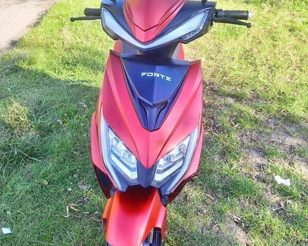 Червоний Форте Leon, об'ємом двигуна 0 л та пробігом 700 тис. км за 1000 $, фото 1 на Automoto.ua