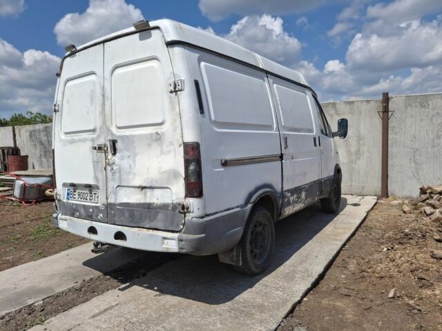 Белый ГАЗ 13, объемом двигателя 2.1 л и пробегом 200 тыс. км за 1500 $, фото 1 на Automoto.ua