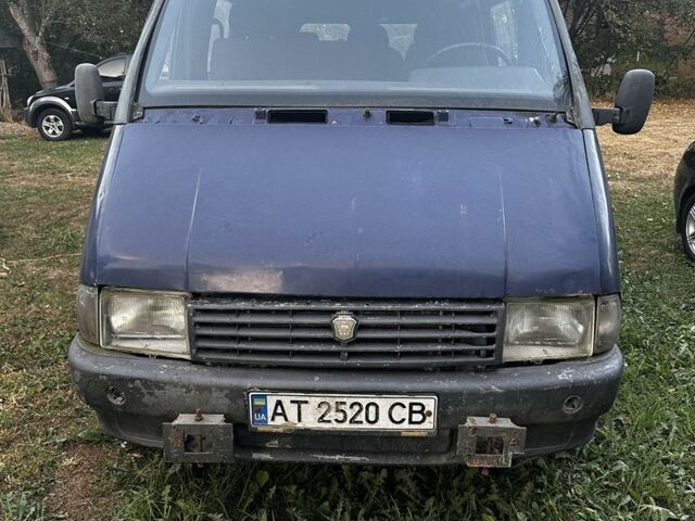 Синій ГАЗ 13, об'ємом двигуна 2.4 л та пробігом 300 тис. км за 800 $, фото 1 на Automoto.ua