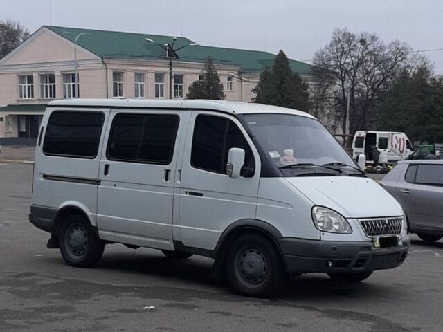 Белый ГАЗ 2217 Соболь, объемом двигателя 2.5 л и пробегом 209 тыс. км за 4500 $, фото 1 на Automoto.ua