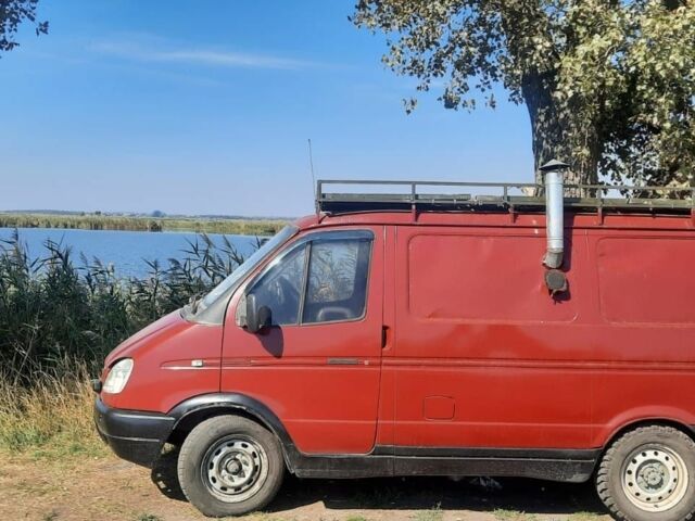 Красный ГАЗ 2217 Соболь, объемом двигателя 2 л и пробегом 250 тыс. км за 3000 $, фото 1 на Automoto.ua