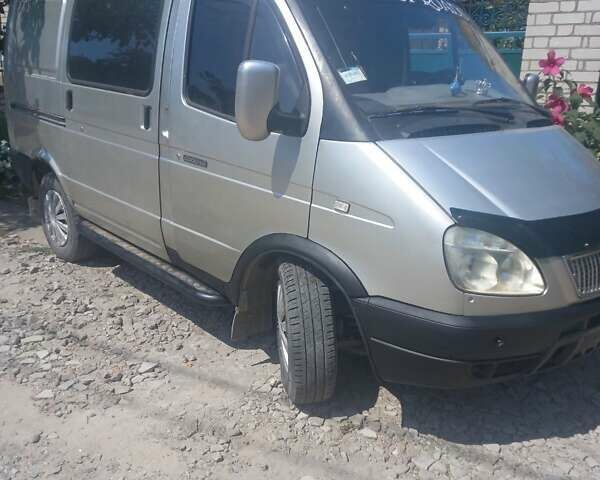 Сірий ГАЗ 2217 Соболь, об'ємом двигуна 2.3 л та пробігом 300 тис. км за 3500 $, фото 1 на Automoto.ua