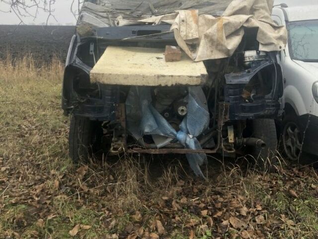 Синій ГАЗ 2217 Соболь, об'ємом двигуна 0 л та пробігом 999 тис. км за 1800 $, фото 1 на Automoto.ua