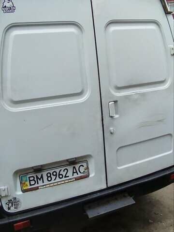 Белый ГАЗ 2217 Баргузин, объемом двигателя 2.3 л и пробегом 45 тыс. км за 1500 $, фото 1 на Automoto.ua