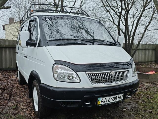 Белый ГАЗ 2310 Соболь, объемом двигателя 2 л и пробегом 190 тыс. км за 3500 $, фото 1 на Automoto.ua