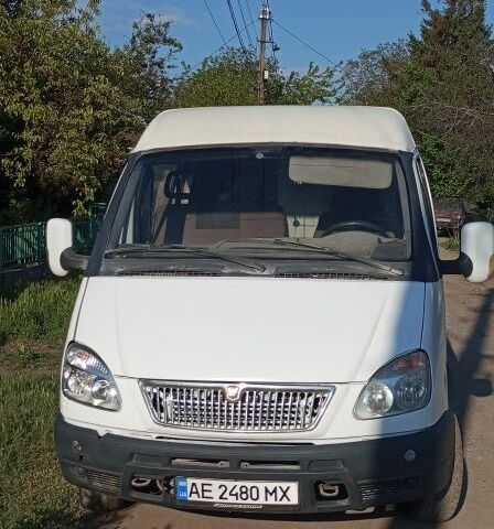 Белый ГАЗ 2310 Соболь, объемом двигателя 2 л и пробегом 100 тыс. км за 1800 $, фото 1 на Automoto.ua