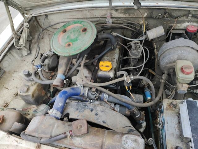 Белый ГАЗ 24-10 Волга, объемом двигателя 0 л и пробегом 30 тыс. км за 500 $, фото 1 на Automoto.ua