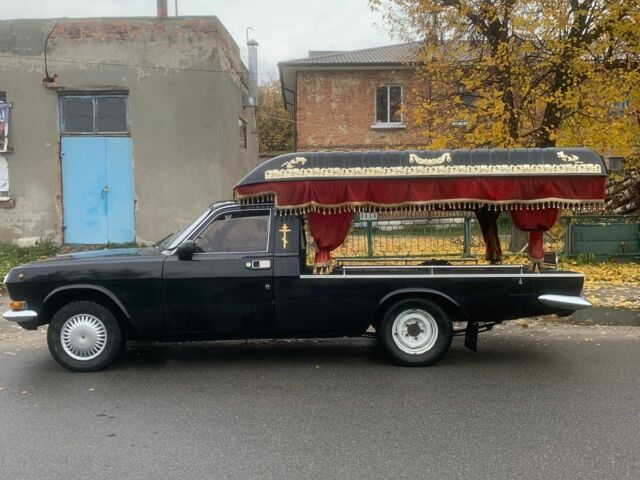 ГАЗ 24-10 Волга 1971 в Брусилове на Automoto.ua Черный ГАЗ 24-10 Волга, объемом двигателя 2.4 л и пробегом 1 тыс. км за 4700 $, фото 1 на Automoto.ua