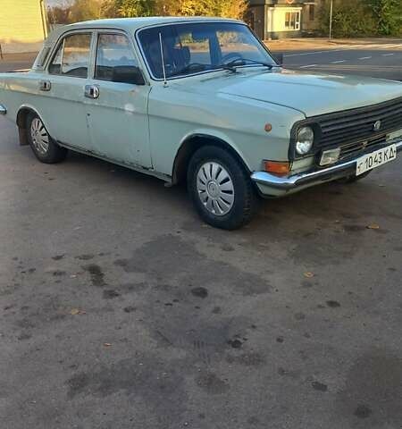 Серый ГАЗ 24-10 Волга, объемом двигателя 2.4 л и пробегом 75 тыс. км за 800 $, фото 1 на Automoto.ua