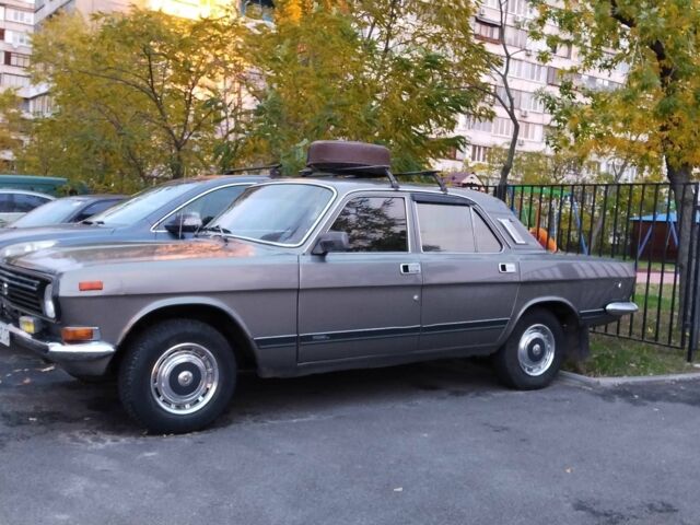 Серый ГАЗ 24-10 Волга, объемом двигателя 2.4 л и пробегом 87 тыс. км за 2500 $, фото 1 на Automoto.ua