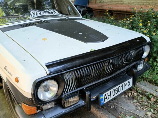 Белый ГАЗ 24, объемом двигателя 2.4 л и пробегом 200 тыс. км за 673 $, фото 1 на Automoto.ua